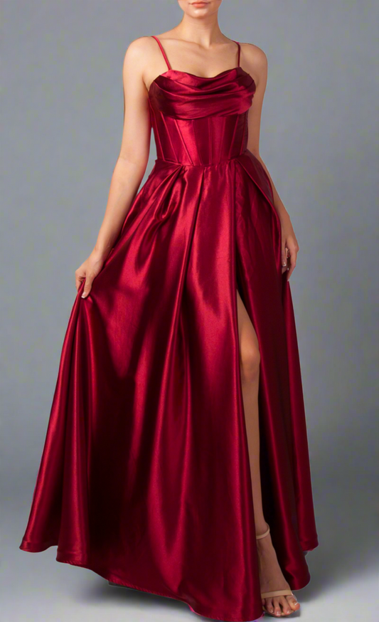 225349 Red Gown