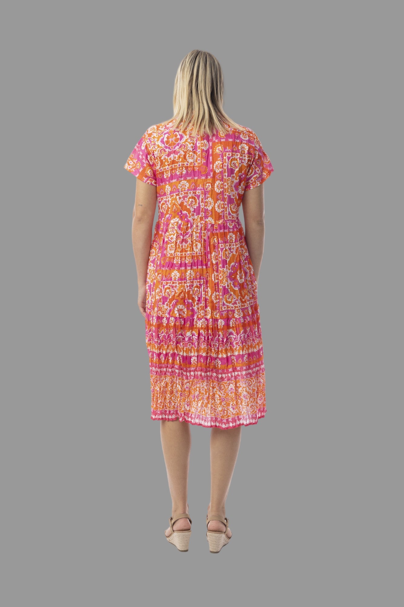 10074 Montevideo Pink Collar Dress